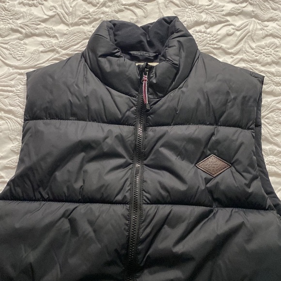 Puffer vest - Picture 2 of 4